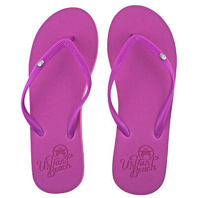 yello beach shoes