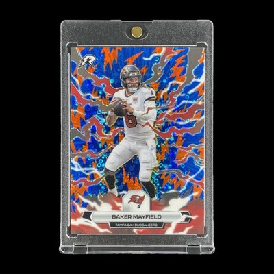 BAKER MAYFIELD BLUE & ORANGE DISCO REFRACTOR CARD 2025 Topps Chrome - Buccaneers