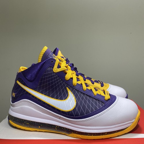 シューズ(男性用) NIKE LEBRON 7 QS \