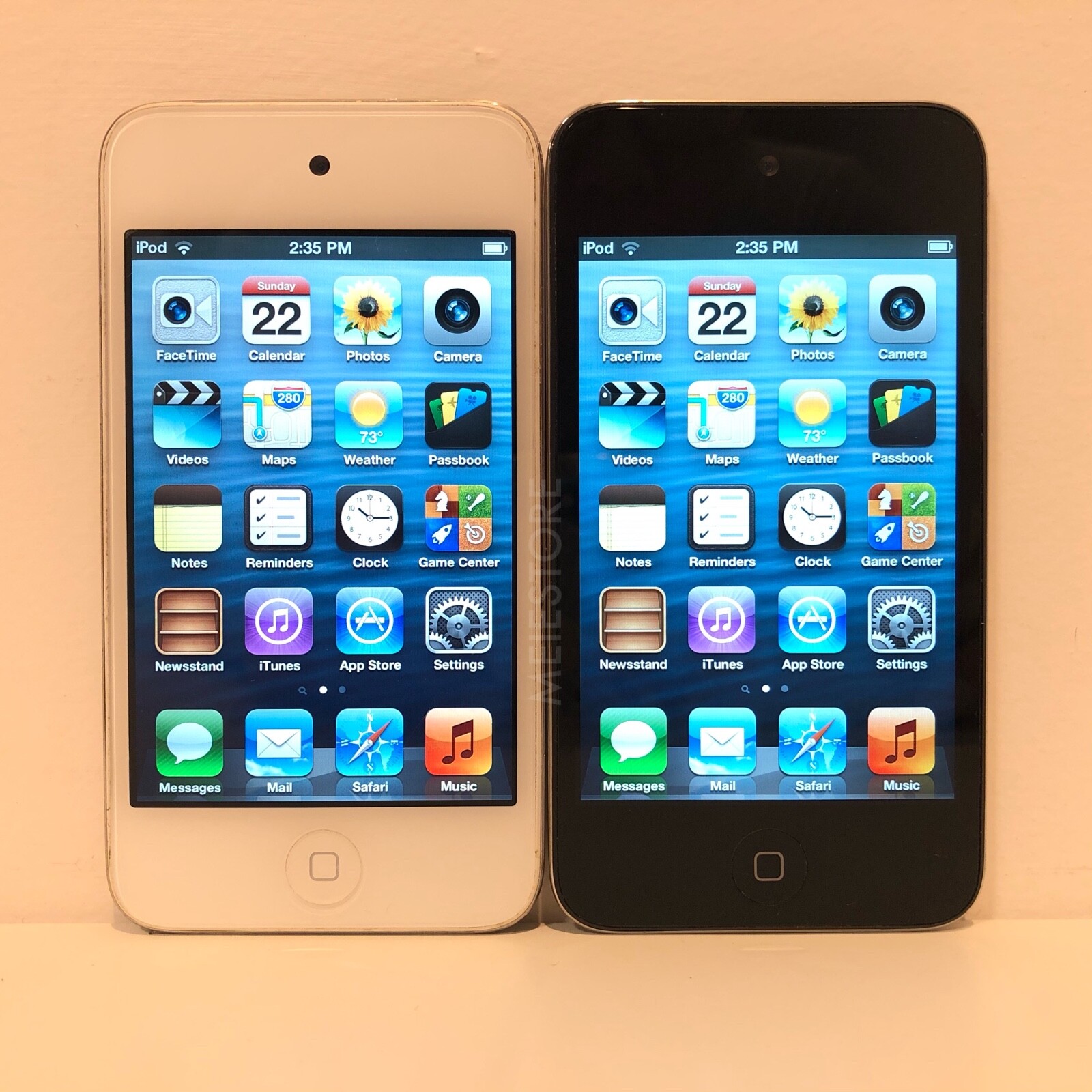 Apple iPod Touch 4インチ シリバー s-l1200.jpg