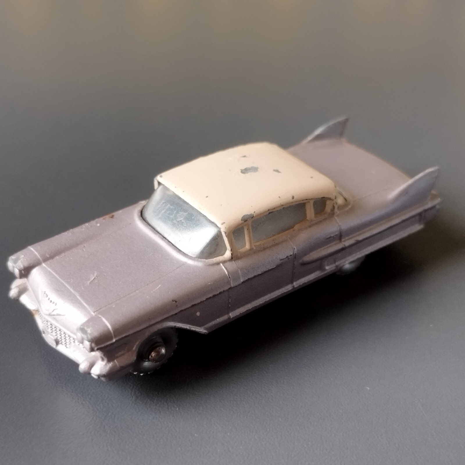 I*o様 マッチボックス シリーズ No.27 キャデラック シックスティ スペ Vintage Boxed Matchbox Lesney Moko No. 27 Cadillac Sixty Special