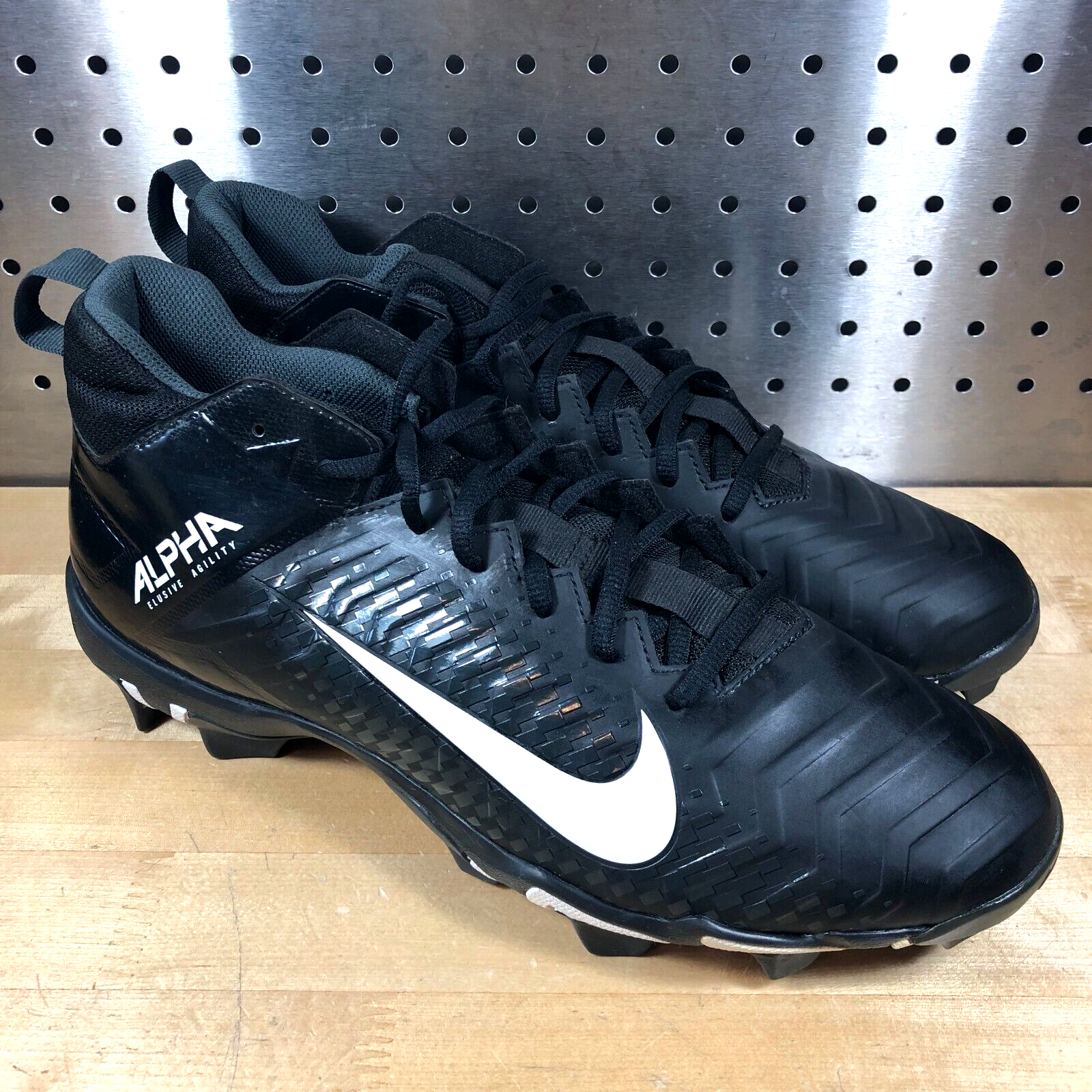 nike alpha menace shark 2