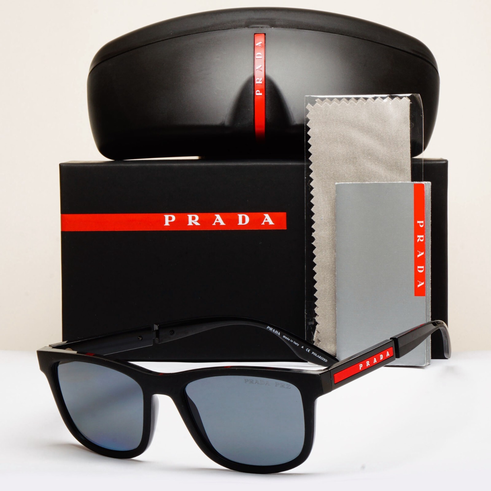 近年モデル PRADA sunglasses case 付属品完備 22ss 近年モデル PRADA sunglasses case 付属品完備 22ss