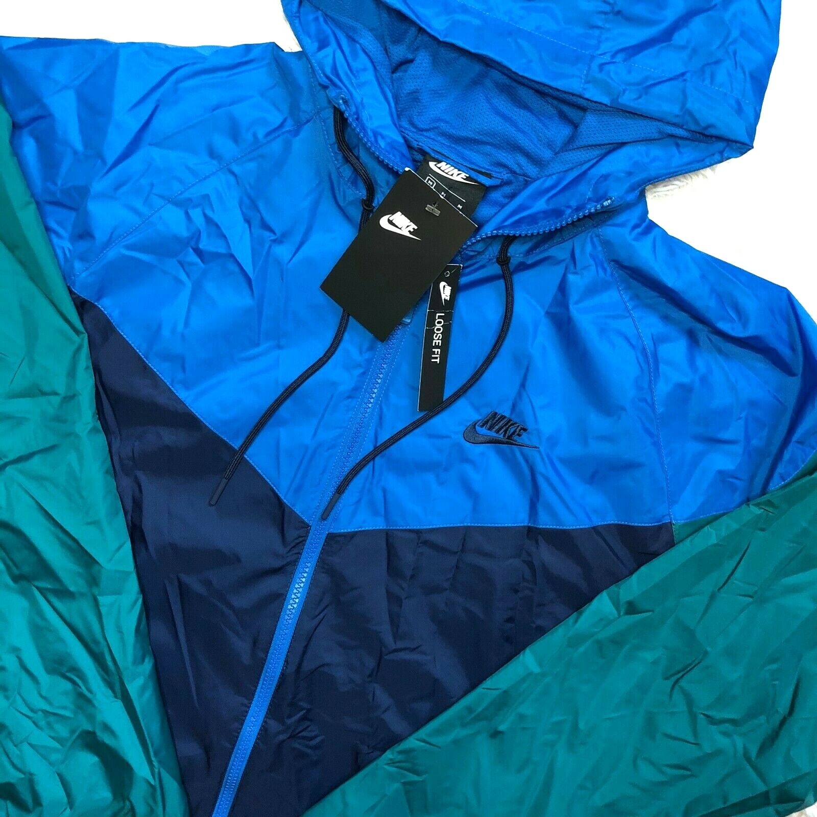 green nike windbreaker mens