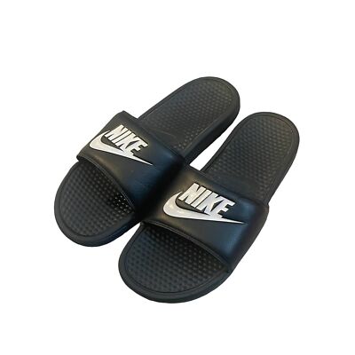 NIKE SLIPPERS