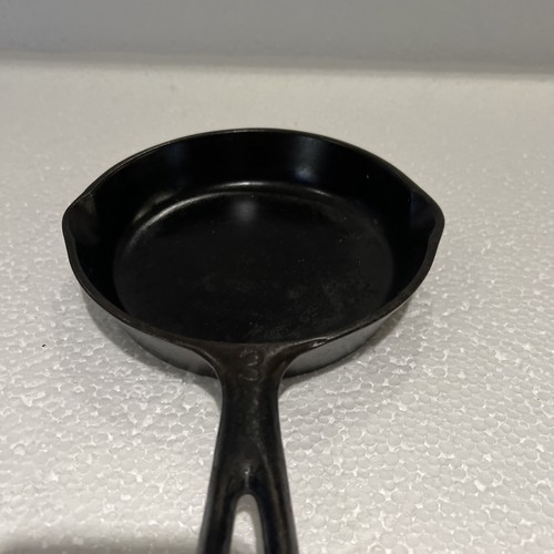 Vintage Cast Iron #3 Skillet | eBay