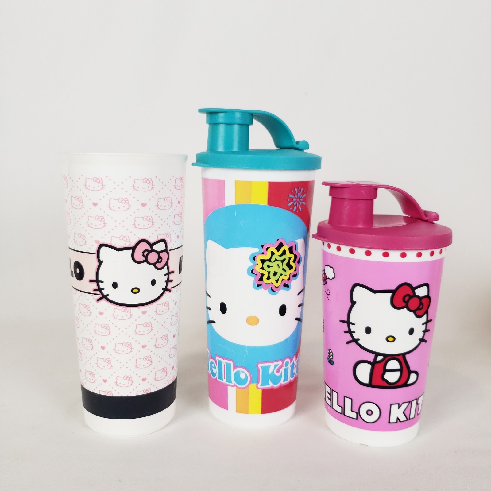 ストラップ HELLO KITTY KABURINBO Hello Kitty Tupperware Flip Top Lid Tumbler Cup Lot of 3