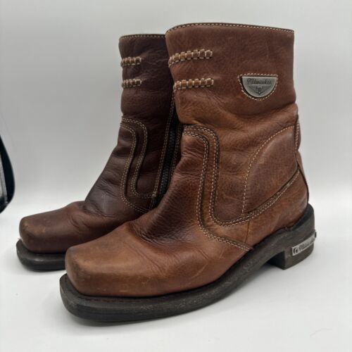 Size 7. Very Nice!
