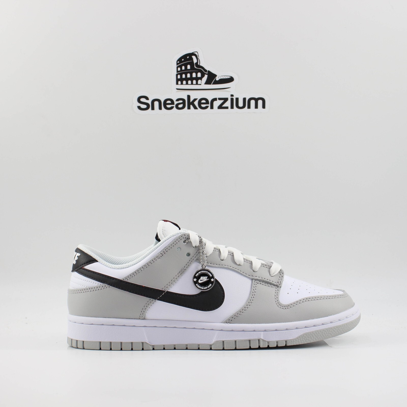 

Nike Dunk Low SE Jackpot Fog Grey White Black DR9654-001 Мужские или GS Новые, Черный, Nike Dunk Low