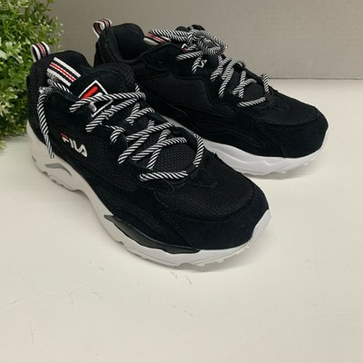 Fila Women's Ray Tracer Low-Top Walking Sneakers Black White 5RM00648