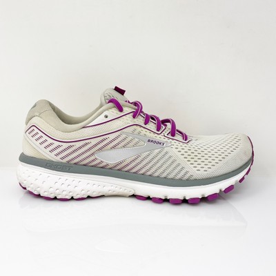 

Женские кроссовки Brooks Ghost 12 1203051B186 белые кроссовки размер 8 B, Белый, Ghost 12