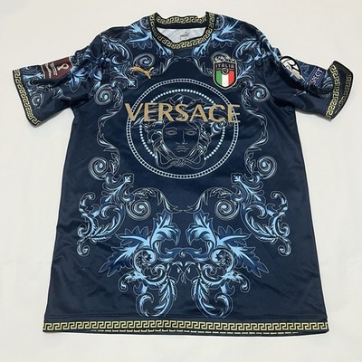新品⭐︎PUMA × VERSACE コラボ企画イタリアユニフォーム⭐︎ 新品⭐︎PUMA × VERSACE コラボ企画イタリアユニフォーム