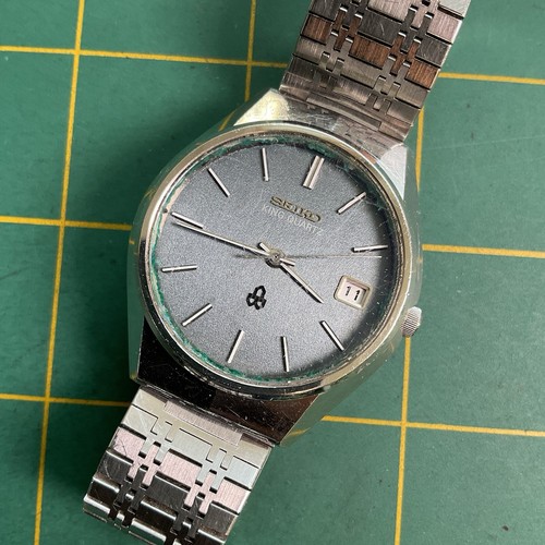 SEIKO KING QUARTZ デイト腕時計 4822-8000