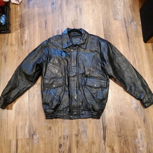 Vintage Harrahs Casino Genuine Leather Bomber Jacket Mens Large Stitch Pattern