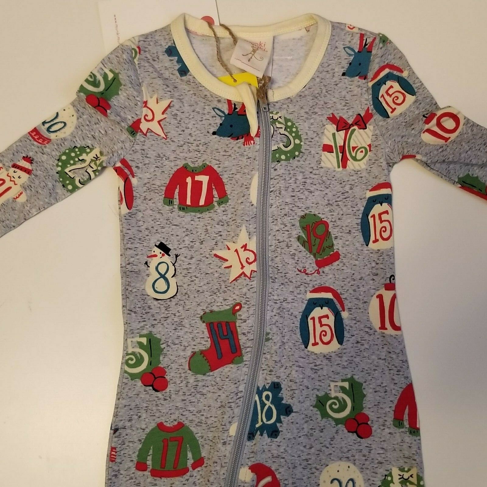 Munki Munki Baby One Piece Fitted Pajamas Size 18 Months Gray Winter Theme New
