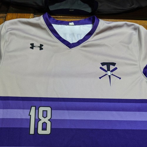 Excellent Cond WWE Wrestling Undertaker Under Armour