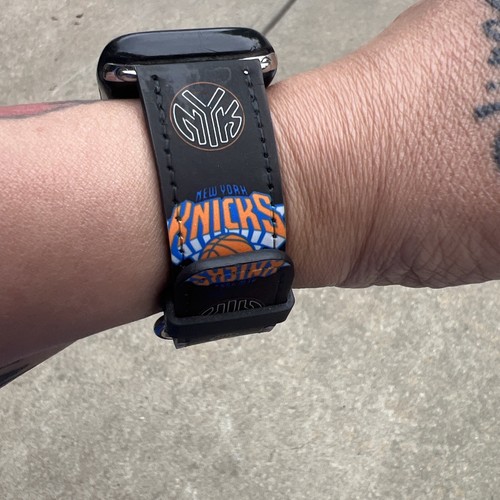 New York Knicks Apple Watch Band NEW 38/40/41 & 42/44/45 NBA