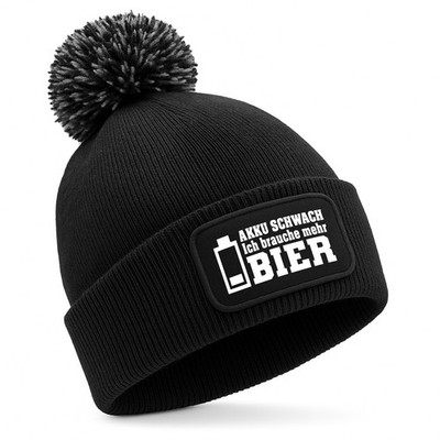 Bommelmütze Strickmütze mit Spruch Akku schwach Ich brauche mehr Bier Mütze