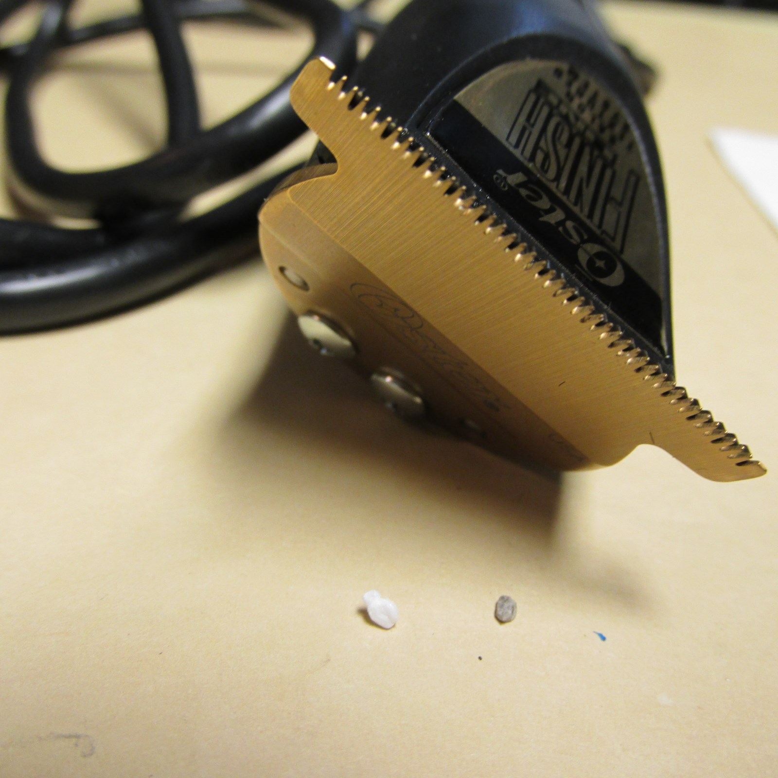 Oster  T Finisher Finish Line 76059-040   Comes with T-Blade