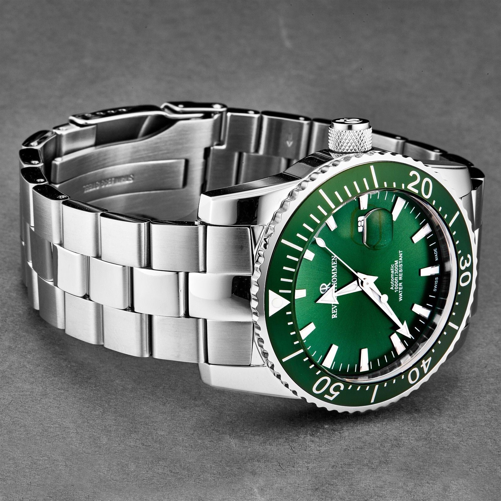 Pre-owned Revue Thommen Men's 17030.2134 'diver' Green Dial Swiss Automatic Watch