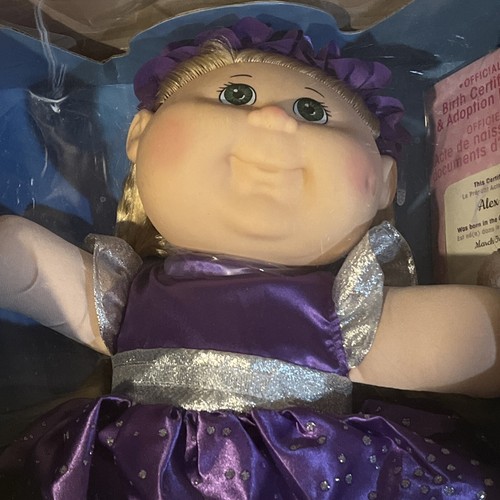 CABBAGE PATCH KIDS Girl Doll 2018 Holiday Edition Purple Dress Blonde Target NEW