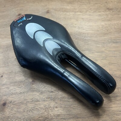 ISM Adamo Road Bike Saddle Black Ti 2009 130mm