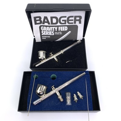 Badger Air-Brush Co. 100 AirbrushGravity Feed Med/Lg BAD1006