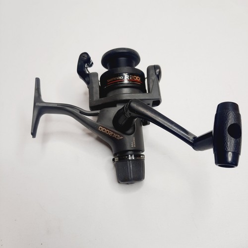 Shimano R2000 AX 2000 Dyna Balance Quick Fire II Fishing Reel Outdoors Sporting