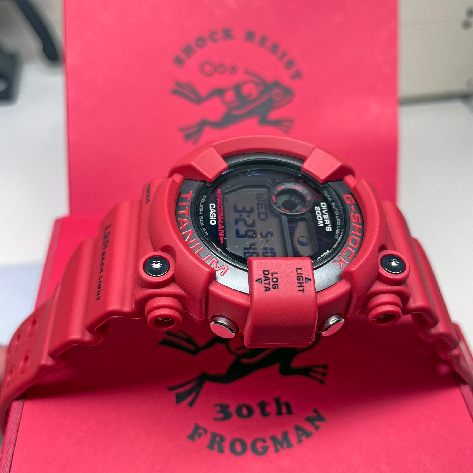 Pre-owned Casio G-shock Frogman Digital Titanium 30 Anniversary 8200 Red Watch Gw8230nt-4