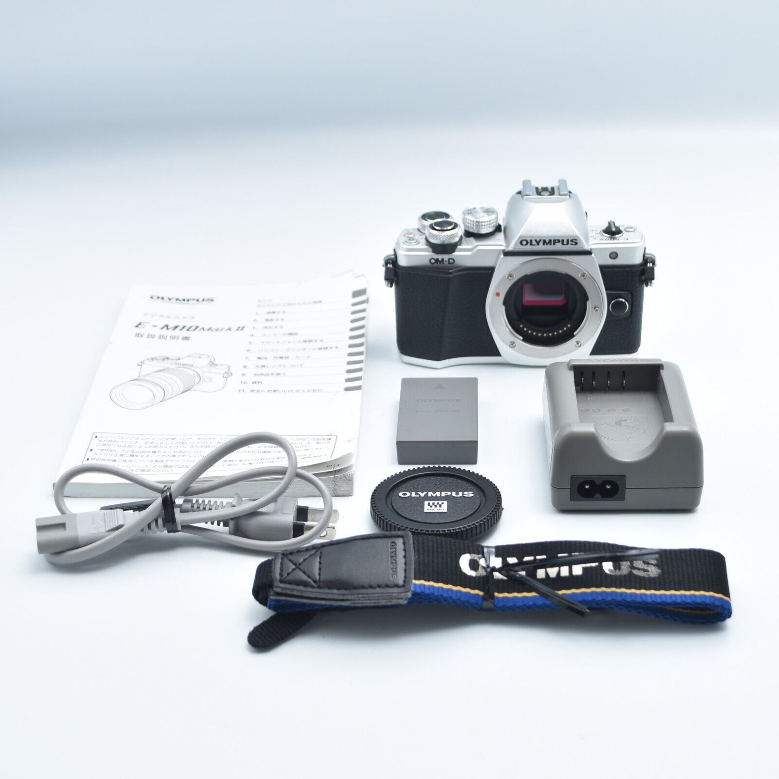 EXC+++++】OLYMPUS OM-D E-M10 Mark II Body Silver From Japan EXC+++++】OLYMPUS OM-D E-M10 Mark II Body Silver From Japan
