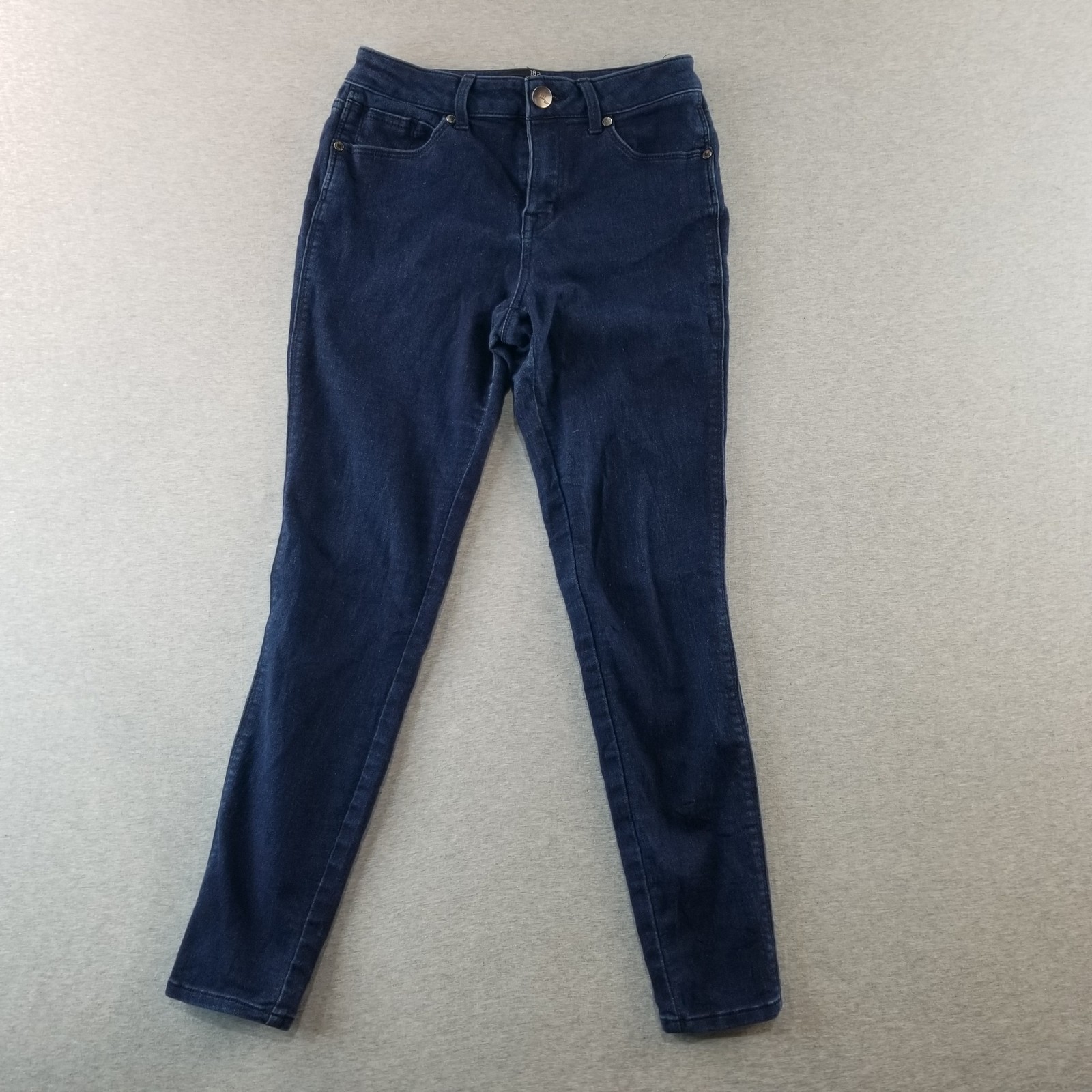 1822 Denim Jeans Womens Sz 6 Dark Wash Stretch Mat. Normcore Cute Trendy Stylish