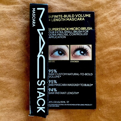 MAC Macstack Infinite Build Volume + Length Mascara Superstack Micro Brush