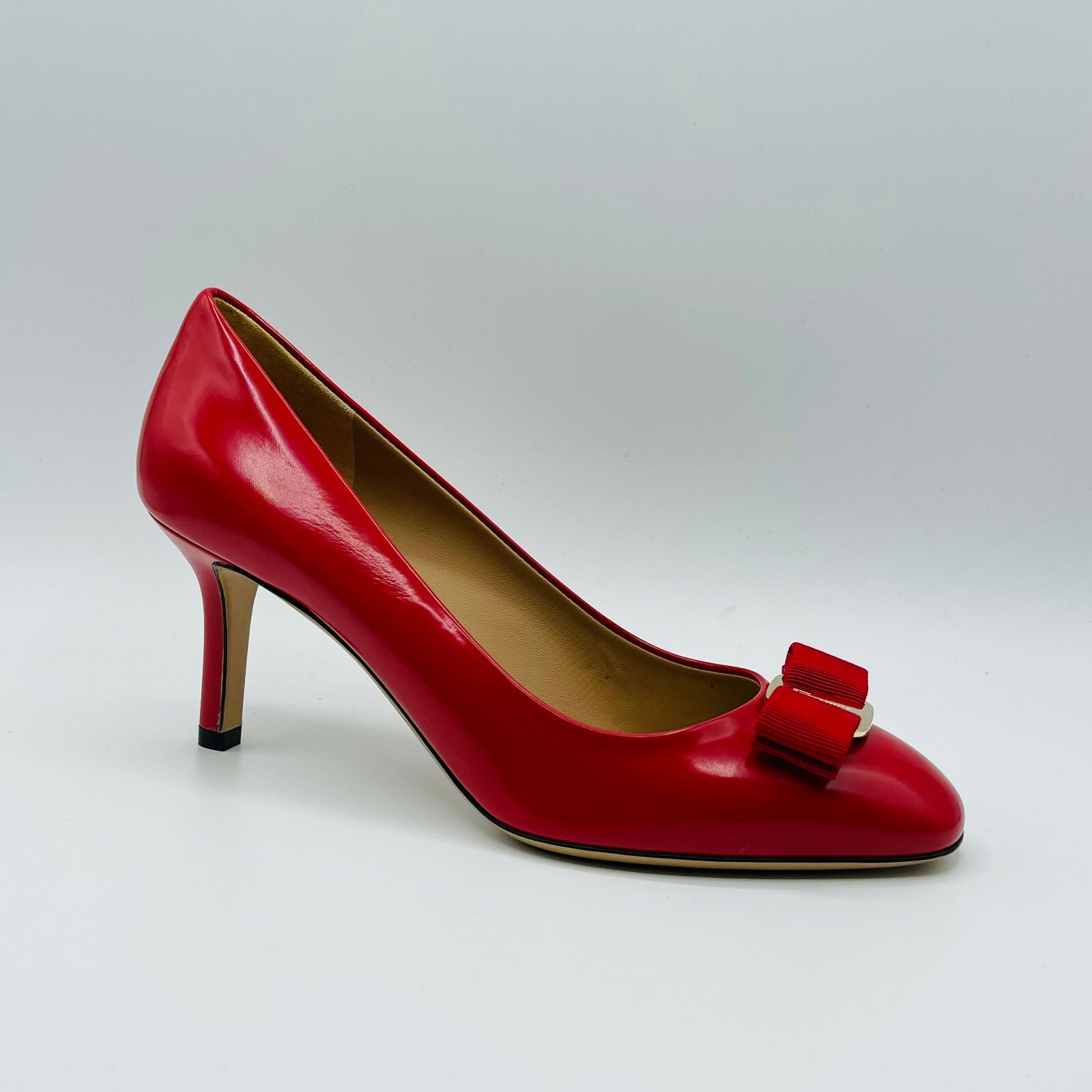 Pre-owned Ferragamo Salvatore  Erice 70 Women's Red Leather Bow Heel Pump 672532