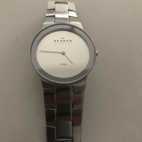 雑誌掲載！人気！SKAGEN DENMARK 2つのタイムゾーンskw2476 雑誌掲載！人気！SKAGEN DENMARK 2つのタイムゾーンskw2476
