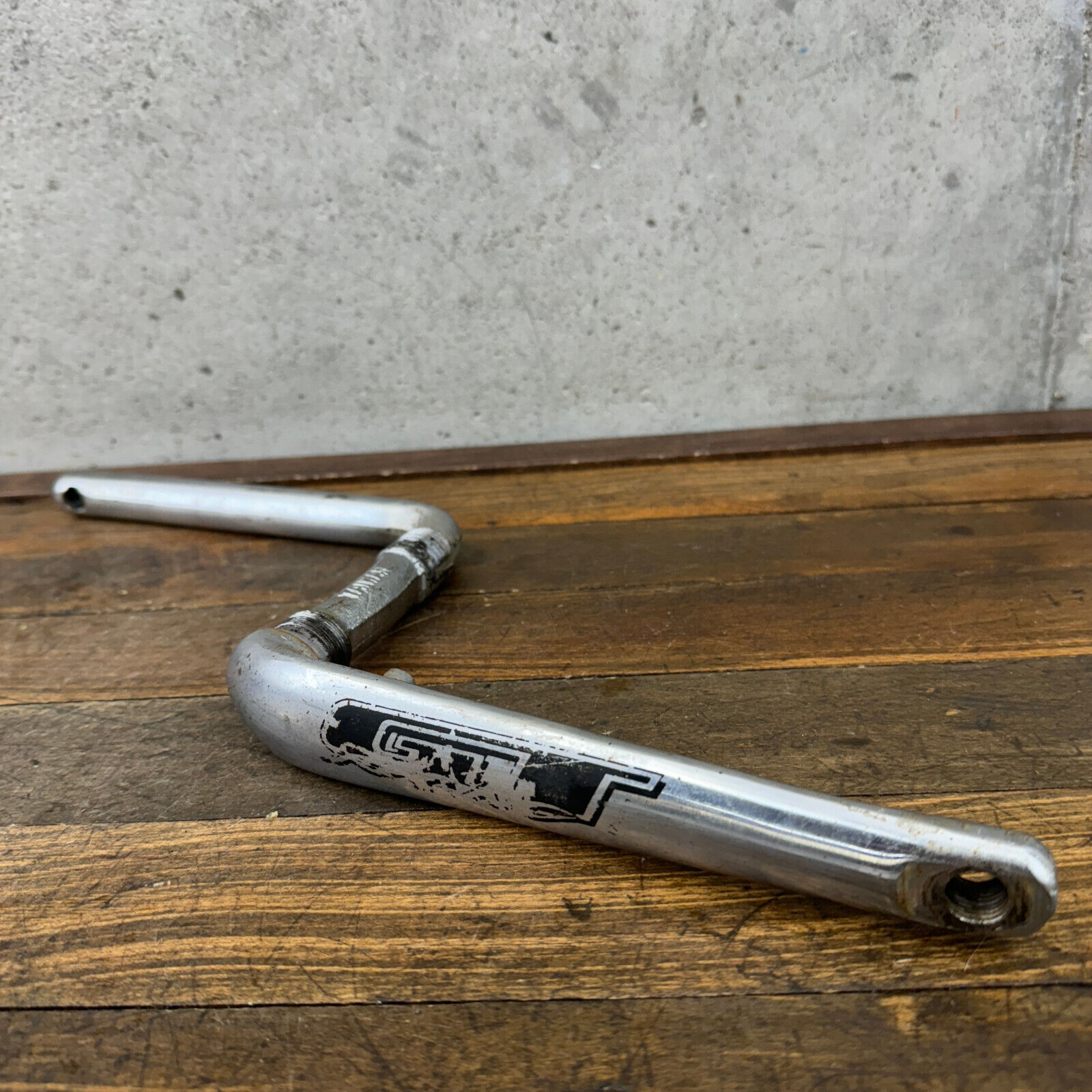 GT Crank Set 175 mm Old School BMX 1/2 in OPC 1PC Dyno GT Crank Set 175 mm Old School BMX 1/2 in OPC 1PC Dyno