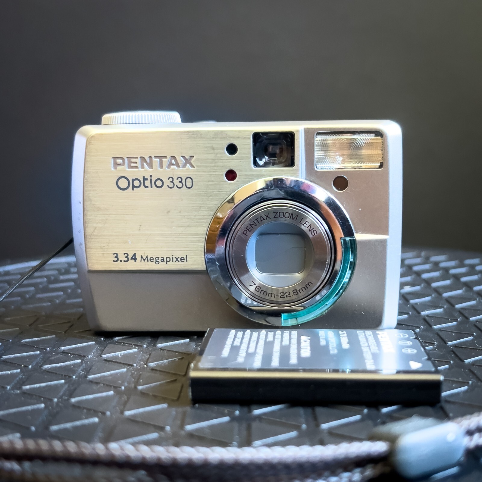 ペンタックス PENTAX Optio 330 デジカメ 動作確認済み 外箱あり 