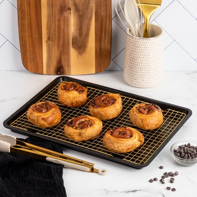 12''x17'' Nonstick Baking Sheet & Cooling Rack Set, Black