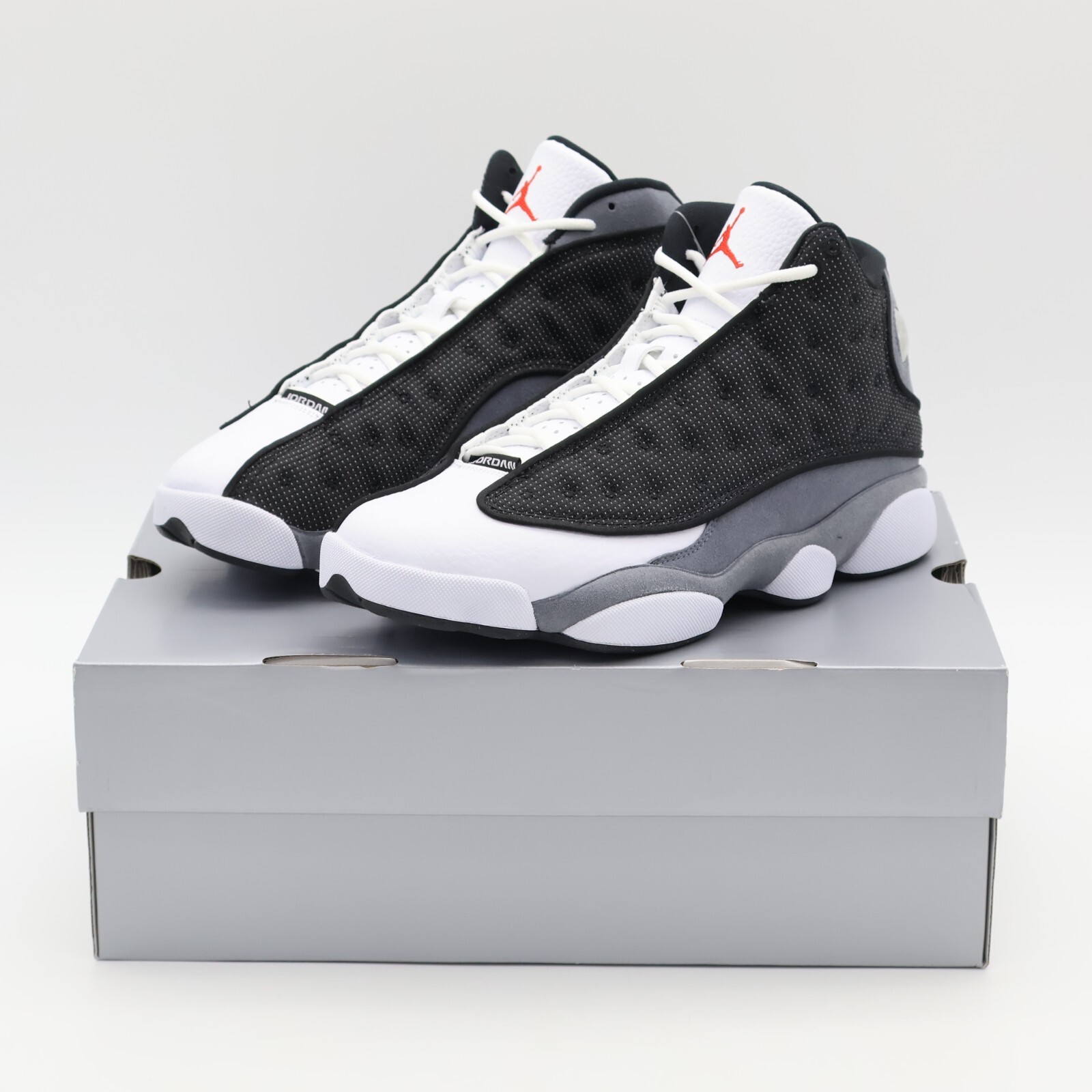 DJ5982-060 Nike Air Jordan 13 Retro Black Flint University DJ5982-060 Nike Air Jordan 13 Retro Black Flint University