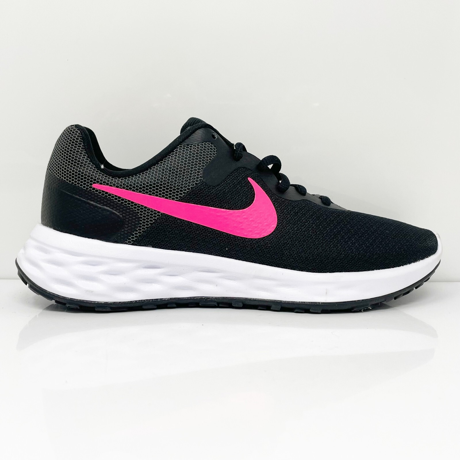 Nike Womens Revolution 6 DC9001-002 Черные кроссовки для бега Размер 7 W