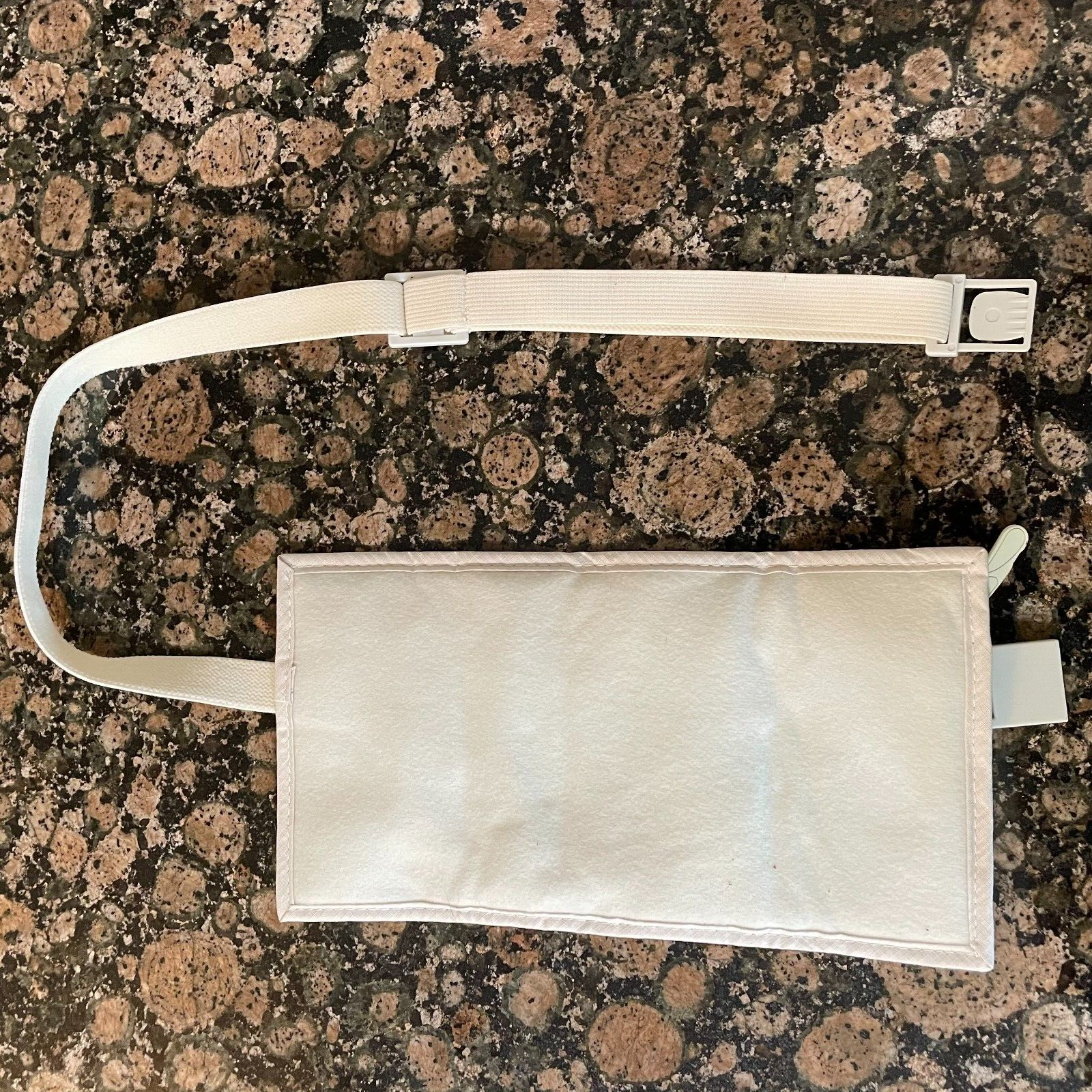 SWISS GEAR Travel Pack Inside Waist Belt Pack For For Traveling Light Weight
