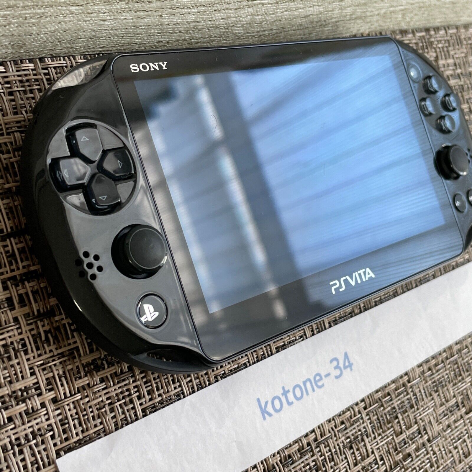 SONY PS Vita Black console PCH 2000 Playstation Used Japan SONY PS Vita Black console PCH 2000 Playstation Used Japan