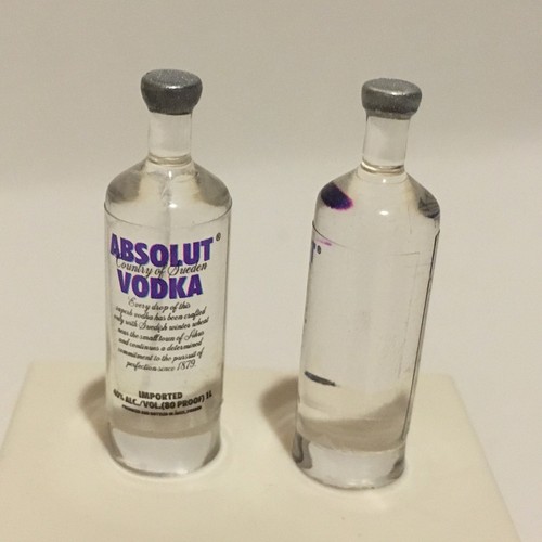 Miniature Vodka Alcohol Bottles Restaurant Drinks Dollhouse 1:6 Scale Glass