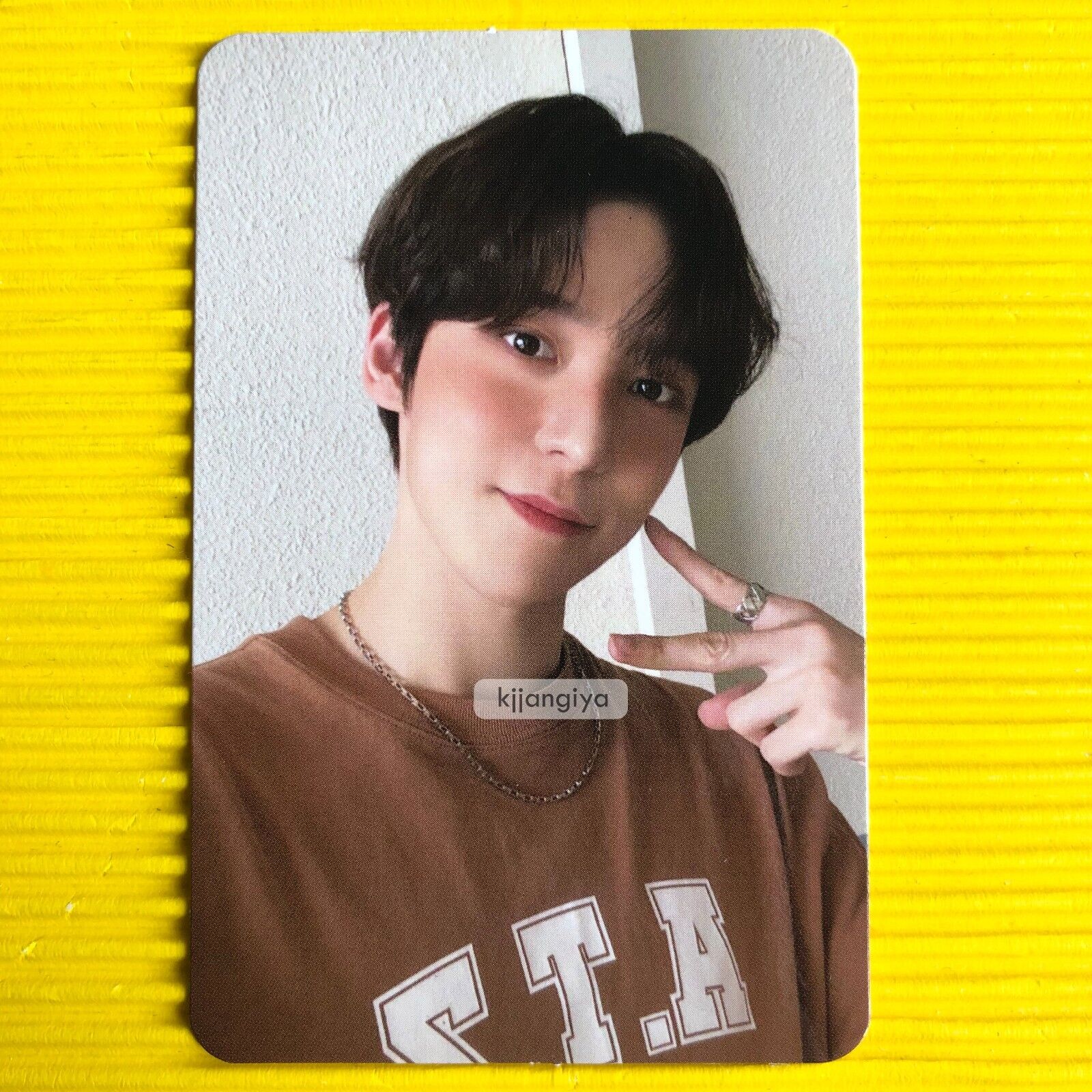 ATEEZ Wonderwall Round3 Official Photocard YUNHO | eBay ATEEZ Wonderwall Round3 Official Photocard YUNHO | eBay