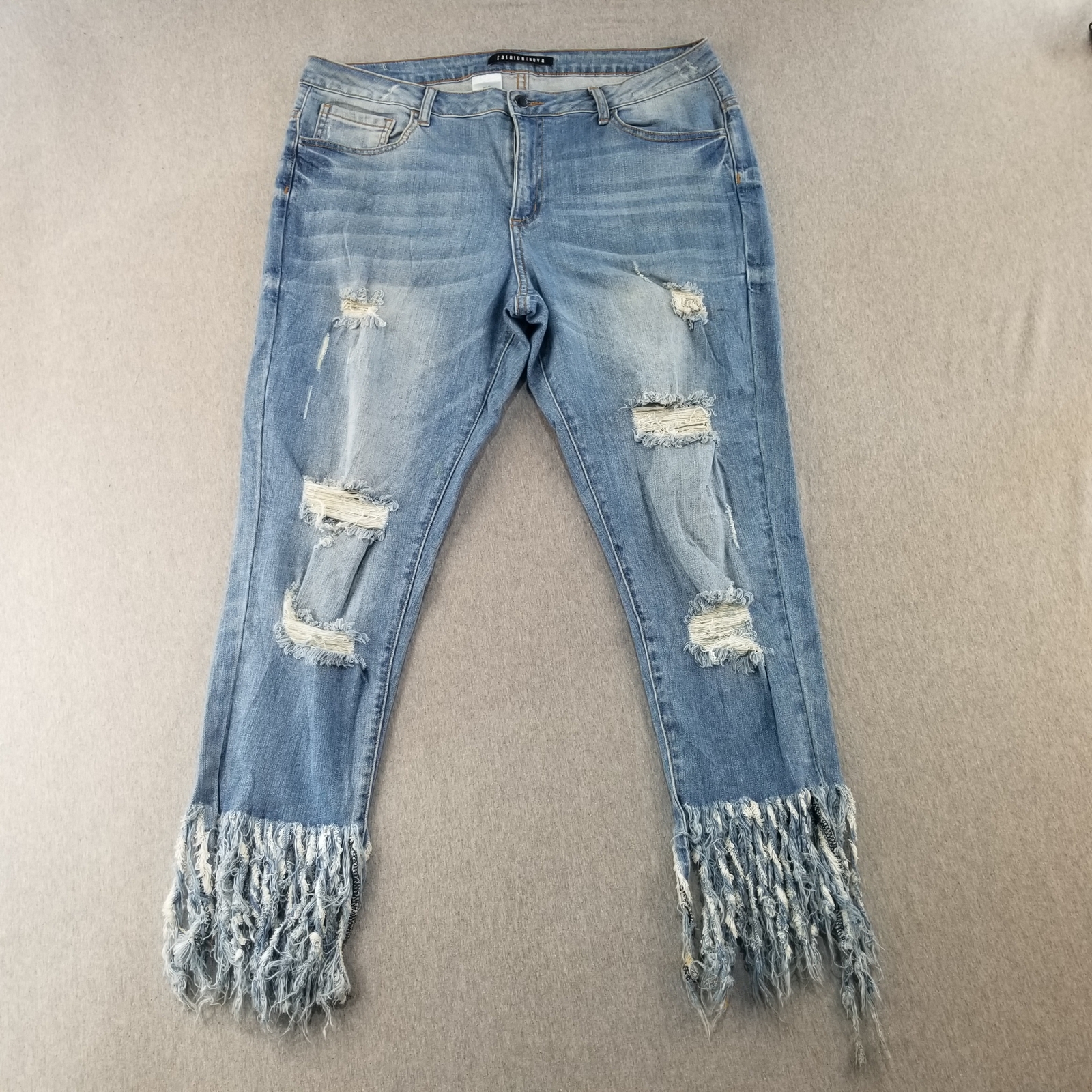 Fashion Nova Jean Capri's Women's Sz 2xl Distressed Ankle Light Wash IndieCore