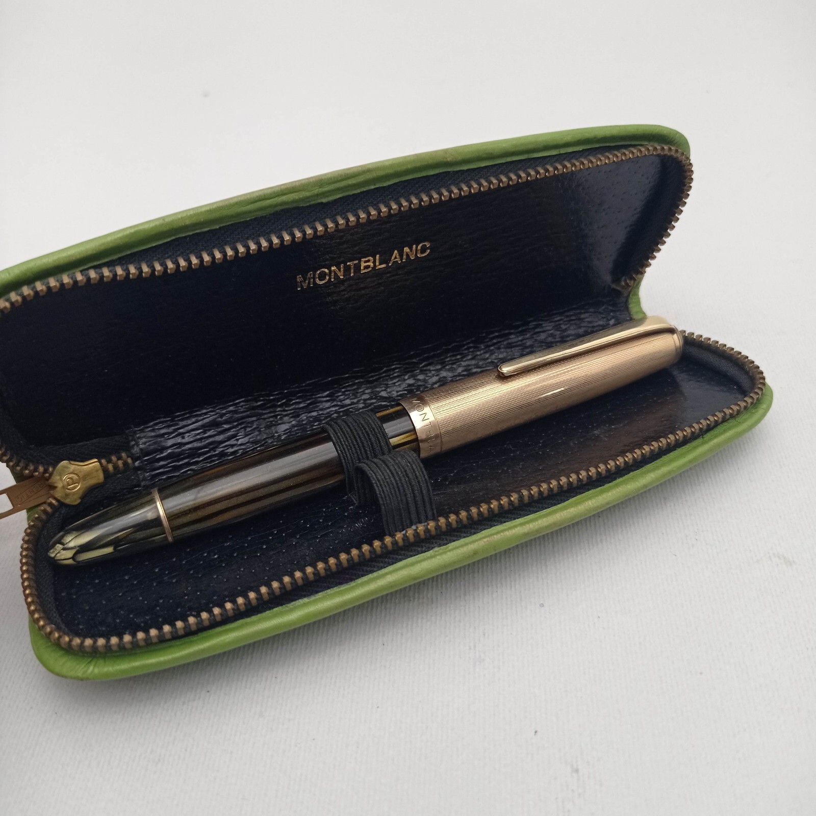 Montblanc Masterpiece 642 Celluloid Green Striated Fountain