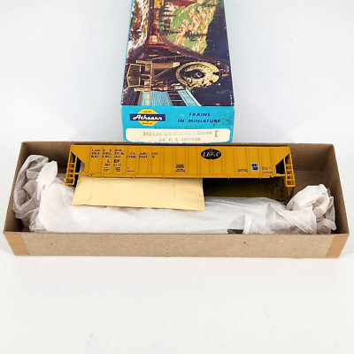 HO Athearn Bev Bel 342 Lake Erie Franklin & Clarion 54' PS Covered Hopper NEW