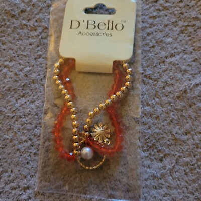 D'Bello Bracelet White And Red Beads With A Daisy Charm 2 Piece Set