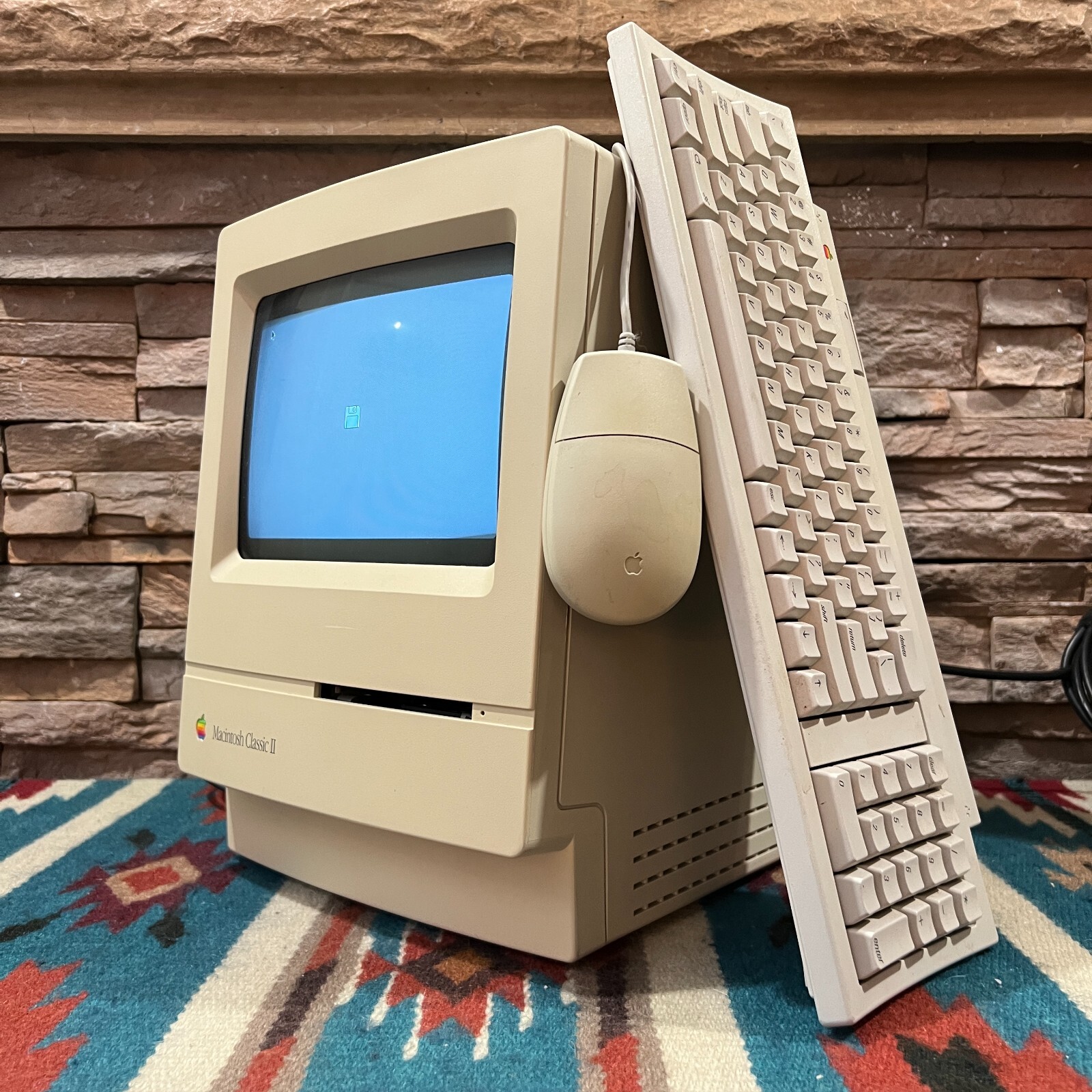 Apple Macintosh classic II 1991 Model number M4150 | eBay