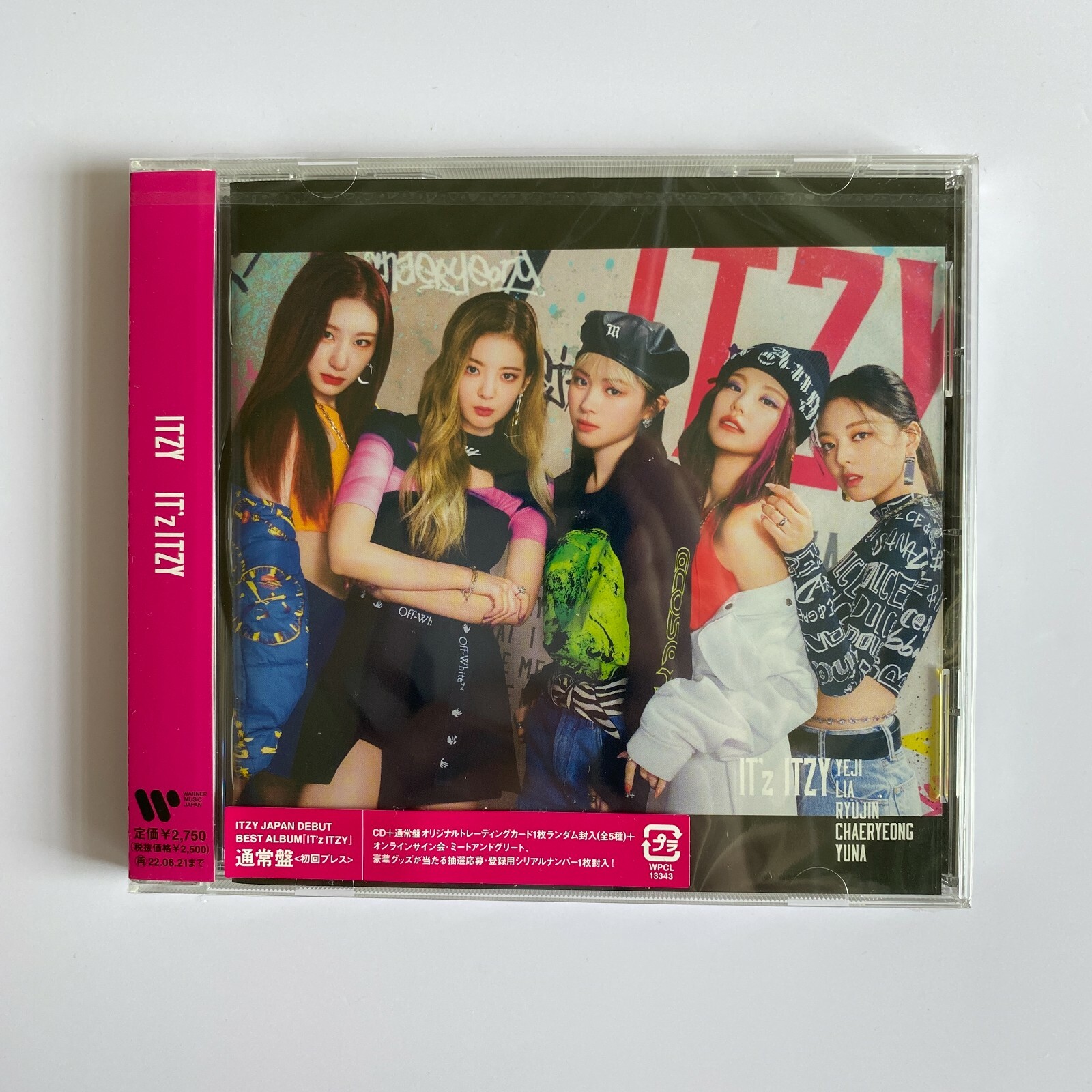 K-POP・アジア IT'z ITZY ITZY - IT'Z ITZY [Japanese Album] – K Stars