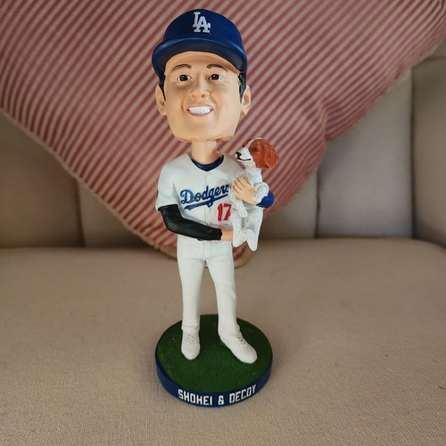 Shohei Ohtani & decoy Bobblehead フィギュア SHOHEI OHTANI DODGERS BOBBLEHEAD 18 INCH FOOT FOCO NUMBERED